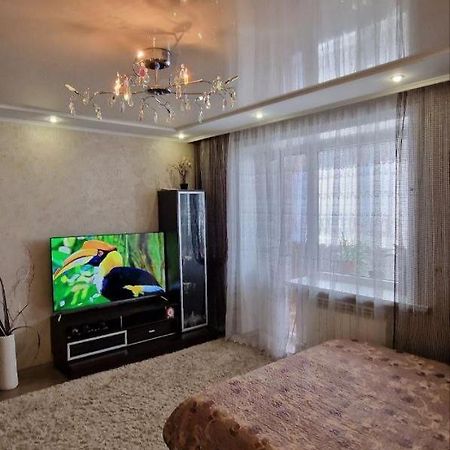 Апартаменты На Советской 39 Petropavlovsk Exterior foto