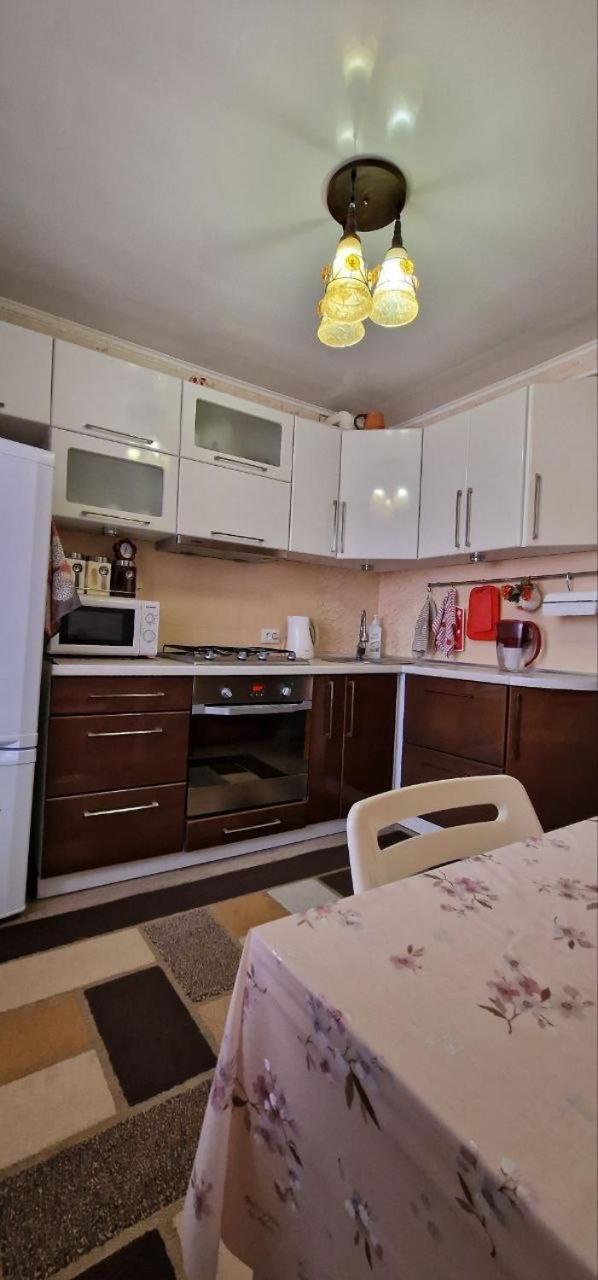 Апартаменты На Советской 39 Petropavlovsk Exterior foto