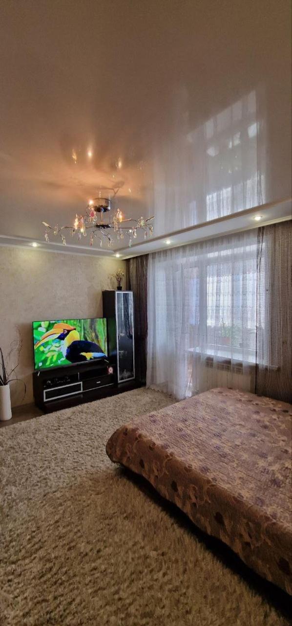 Апартаменты На Советской 39 Petropavlovsk Exterior foto